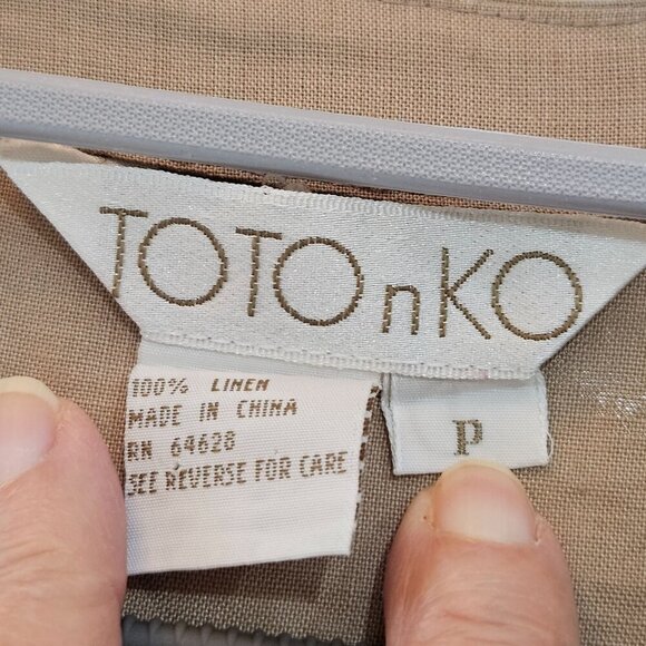 TOTOnKO Vintage Tunic Top Petite Linen Button Oversized Tan V-Neck Long Sleeve - Picture 5 of 8